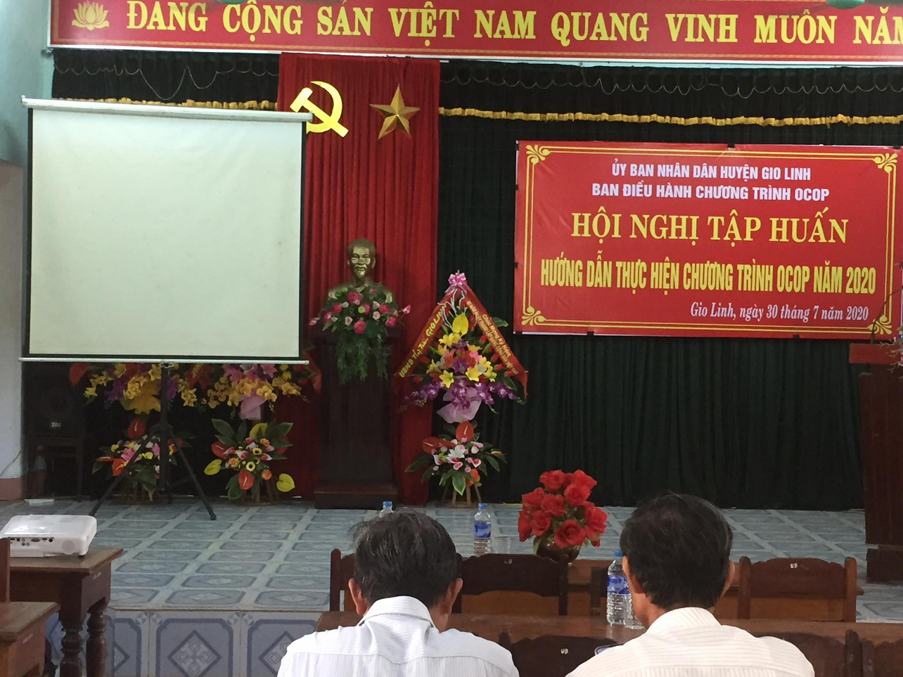 hoi-nghi-hoc-tap-quan-triet-nghi-quyet-dai-hoi-lan-thu-xiii-cua-dang